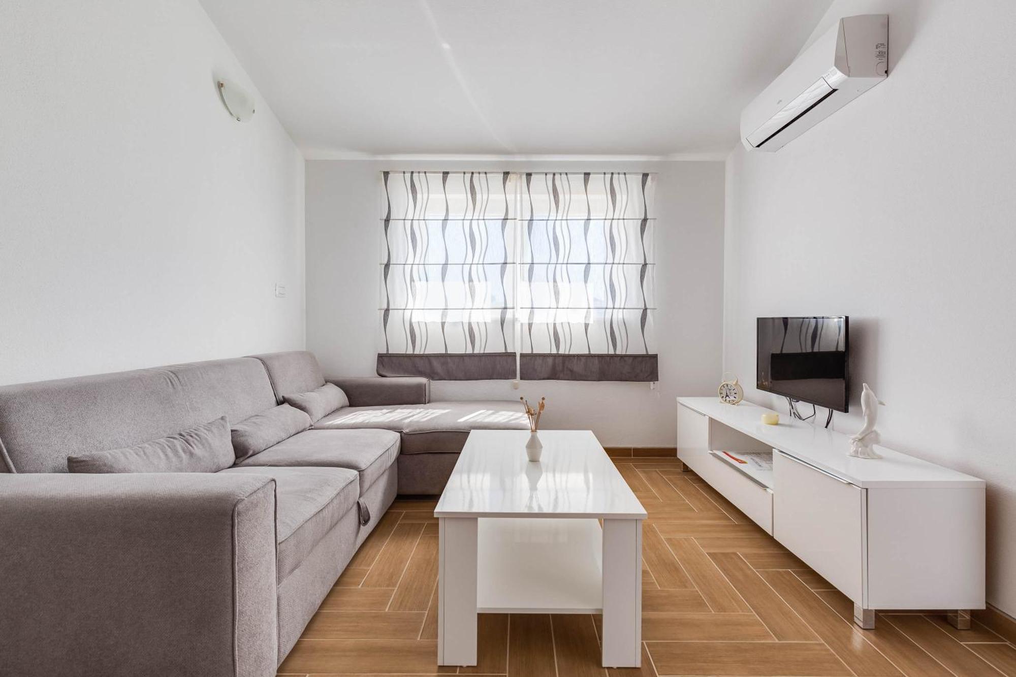 Apartmani Pocrnic Pakostane Ngoại thất bức ảnh